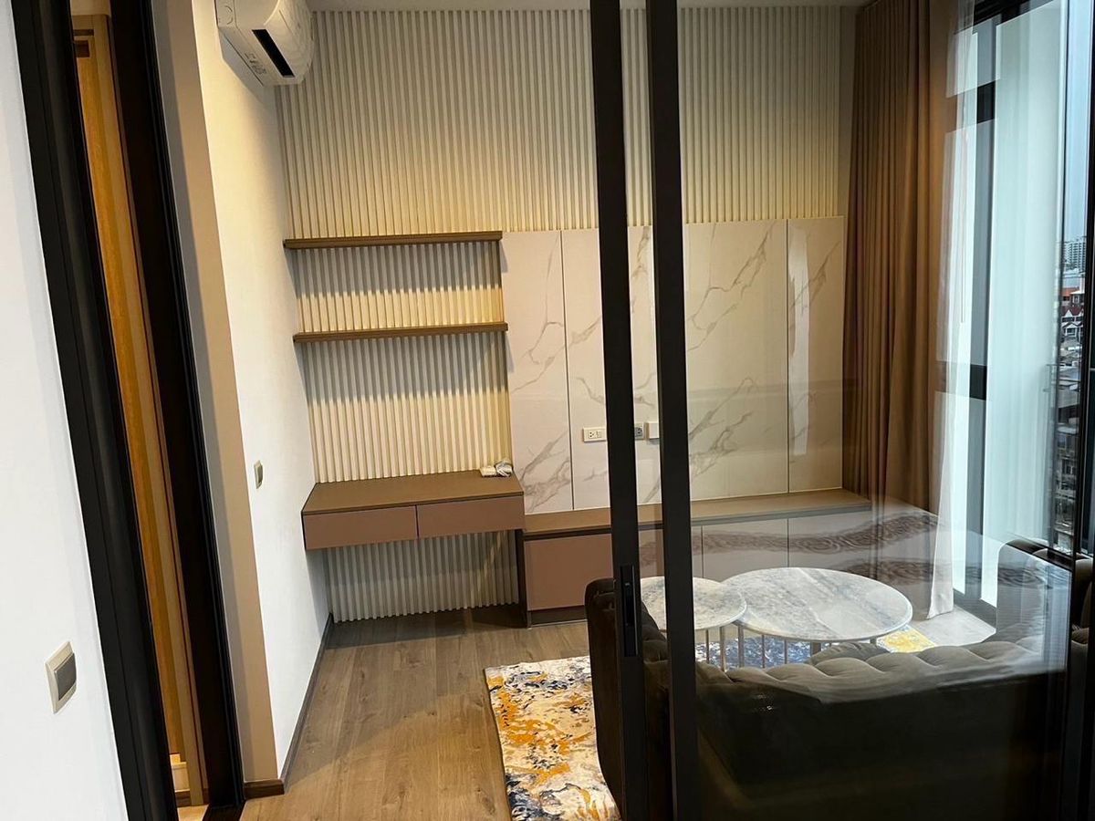 For SaleCondoRatchathewi,Phayathai : The Address Siam Ratchathewi【𝐒𝐄𝐋𝐋】🔥Condo, good location, 1BED, spacious room, clearly divided into zones. Premium furniture 🔥 Contact Line ID: @hacondo