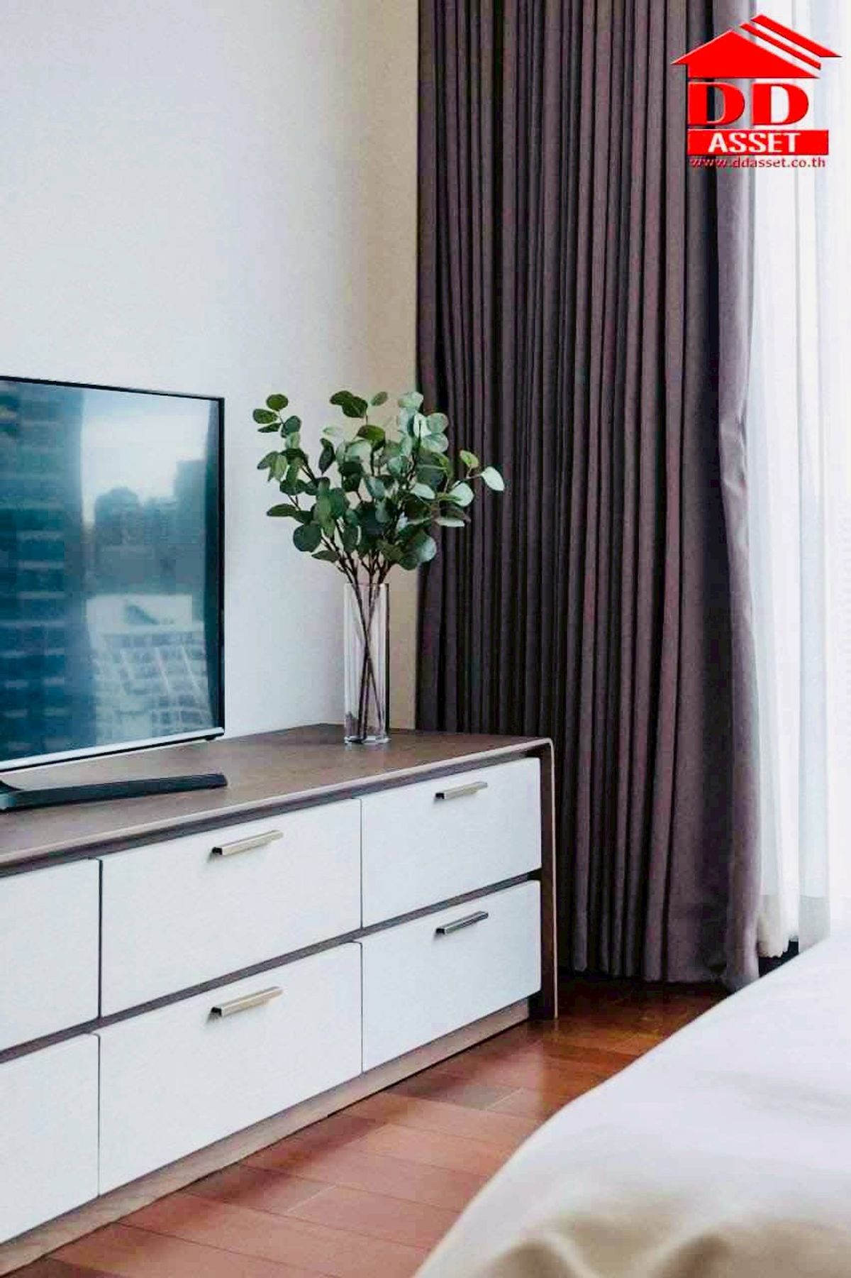 For SaleCondoNana, North Nana,Sukhumvit13, Soi Nana : For Sale Q1 Sukhumvit BTS NANA Luxurious Condo City Code: C8339