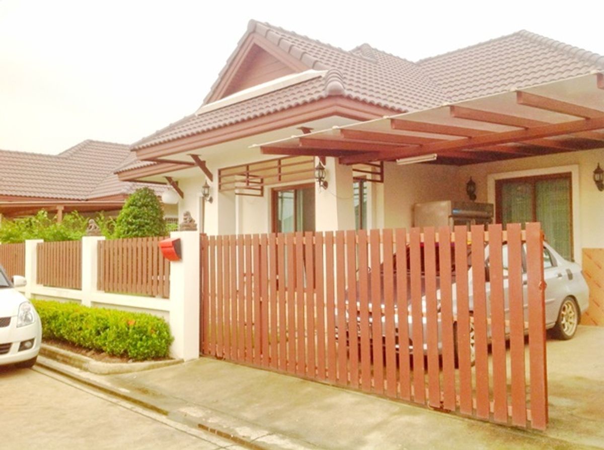 For RentHouseSuphan Buri : Big C Ayutthaya 800 m. House 60 sq.w., 240 sq.m., Ferrer Home, Ayutthaya, 1.7 km. Chomphon Market 3.3 km.