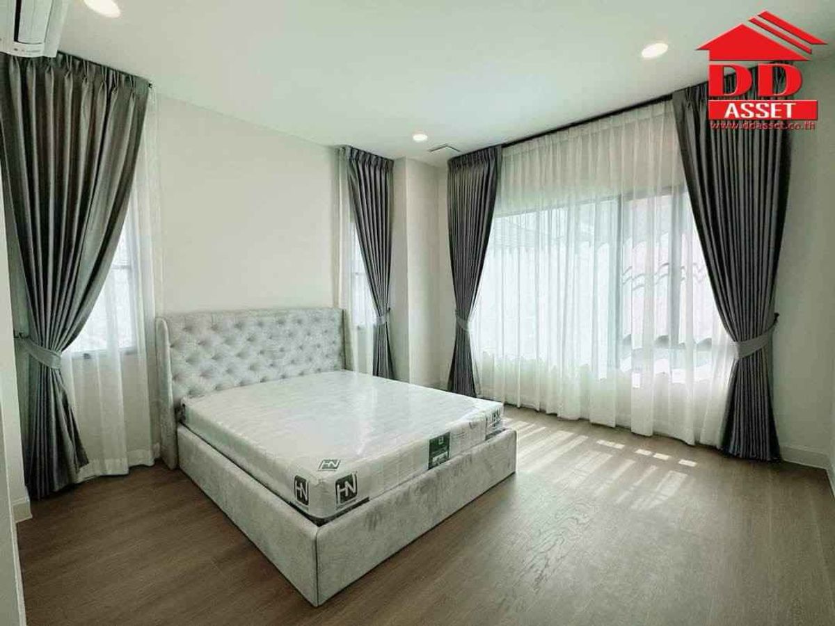 HousePattanakan, Srinakarin : Sell/rent Nanthana Wan Rama 9, Bangkok, Krungthep Kreetha Nantawan Rama 9 - Krungthep Kreetha Code: H8198