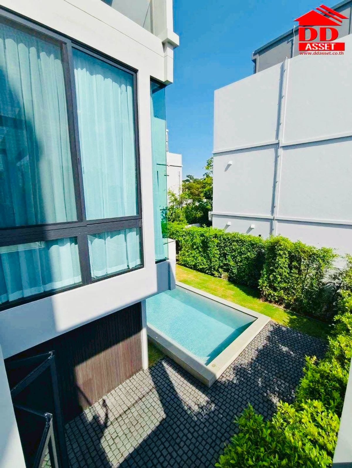 ให้เช่าบ้านลาดกระบัง สุวรรณภูมิ : For rent Vive 2 Krungthep Kreetha วีเว่2 กรุงเทพกรีฑา ติดโรงเรียนนานาชาติ willington school รหัส : H8201