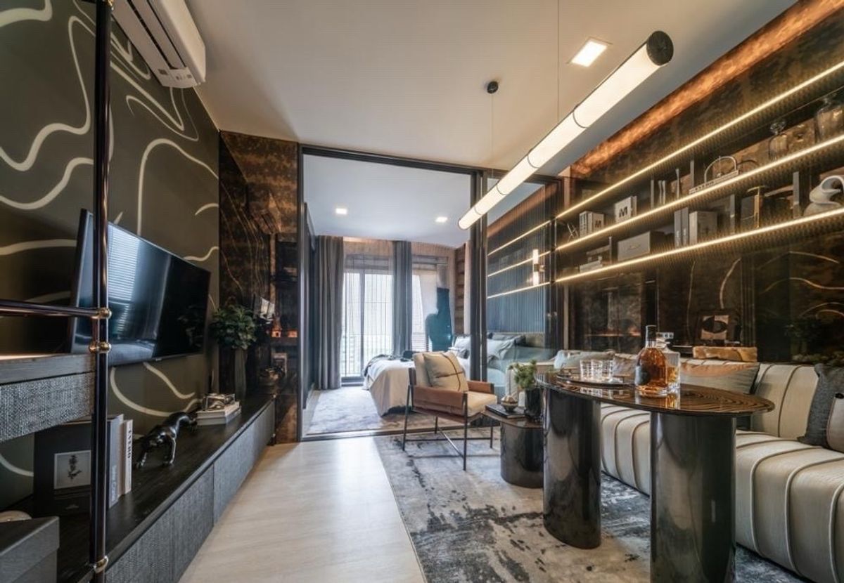 ขายคอนโดสะพานควาย จตุจักร : HOT DEAL THE PRIVACY JATUJAK 1 Bedroom 30sq.m CONTACT 064-932-4645 KEn