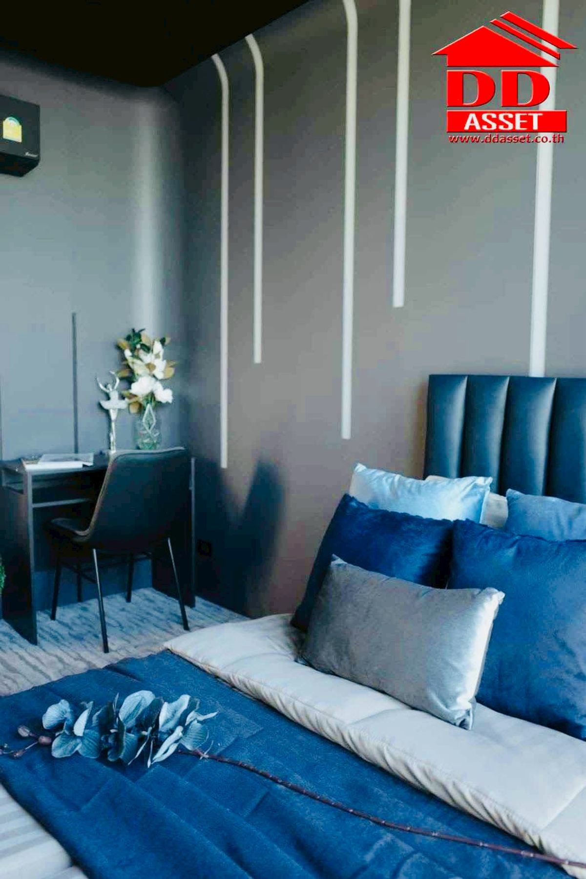 For SaleCondoRama9, Petchburi, RCA : Selling A Special ID Asoke- Ratchada A Space ID Asok- Ratchada Code: C8338