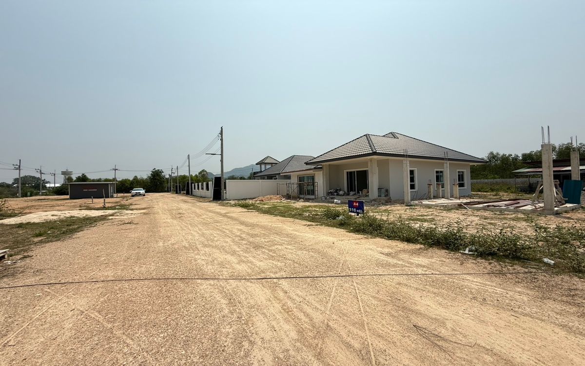 For SaleHouseCha-am Phetchaburi : House for sale Setthasiri Village Cha -am Project, Khao Yai Subdistrict, Cha -Am District, Phetchaburi Province, near Santoroni Water Park, near Cha -am Sea for 10 minutes