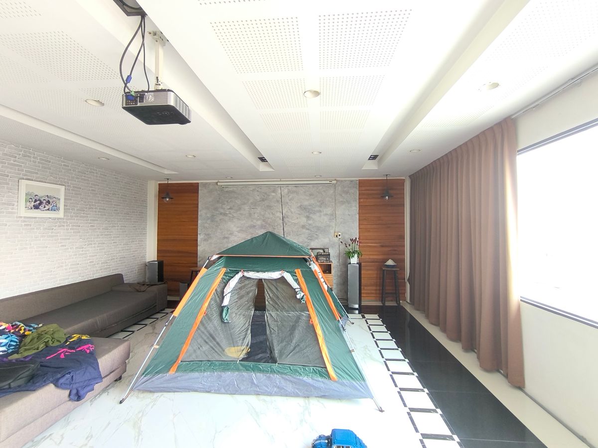 ขายอาคารพาณิชย์พัทยา บางแสน ชลบุรี สัตหีบ : อาคารพาณิชย์ 3.5 ชั้น ทำเลทำธุรกิจ พท.ใช้สอยกว่า 900 ตรม.