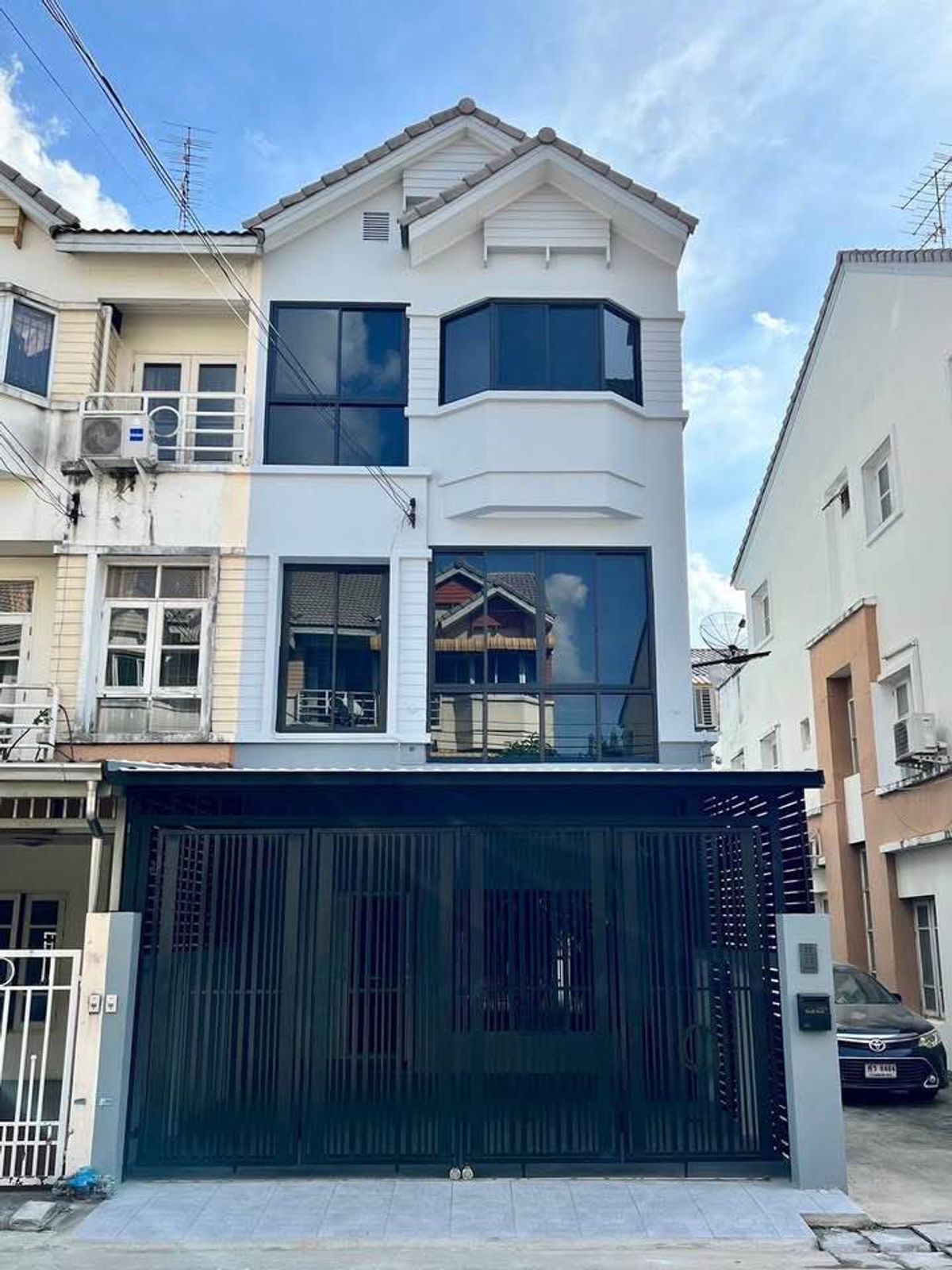 ขายทาวน์โฮมนนทบุรี บางใหญ่ บางบัวทอง : วิชั่นวิลล์ 4 / 3 ห้องนอน (ขาย), Vision Ville 4 / 3 Bedrooms (SALE) GOLF076