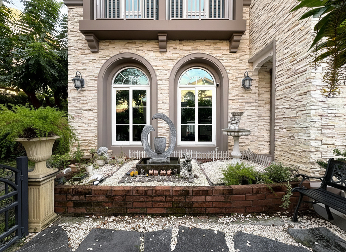 For SaleHouseBangna, Bearing, Lasalle : ✨ Special Price! Instant Discount of Nearly 3 Million Baht! ✨ Nantawan Bangna Km.7