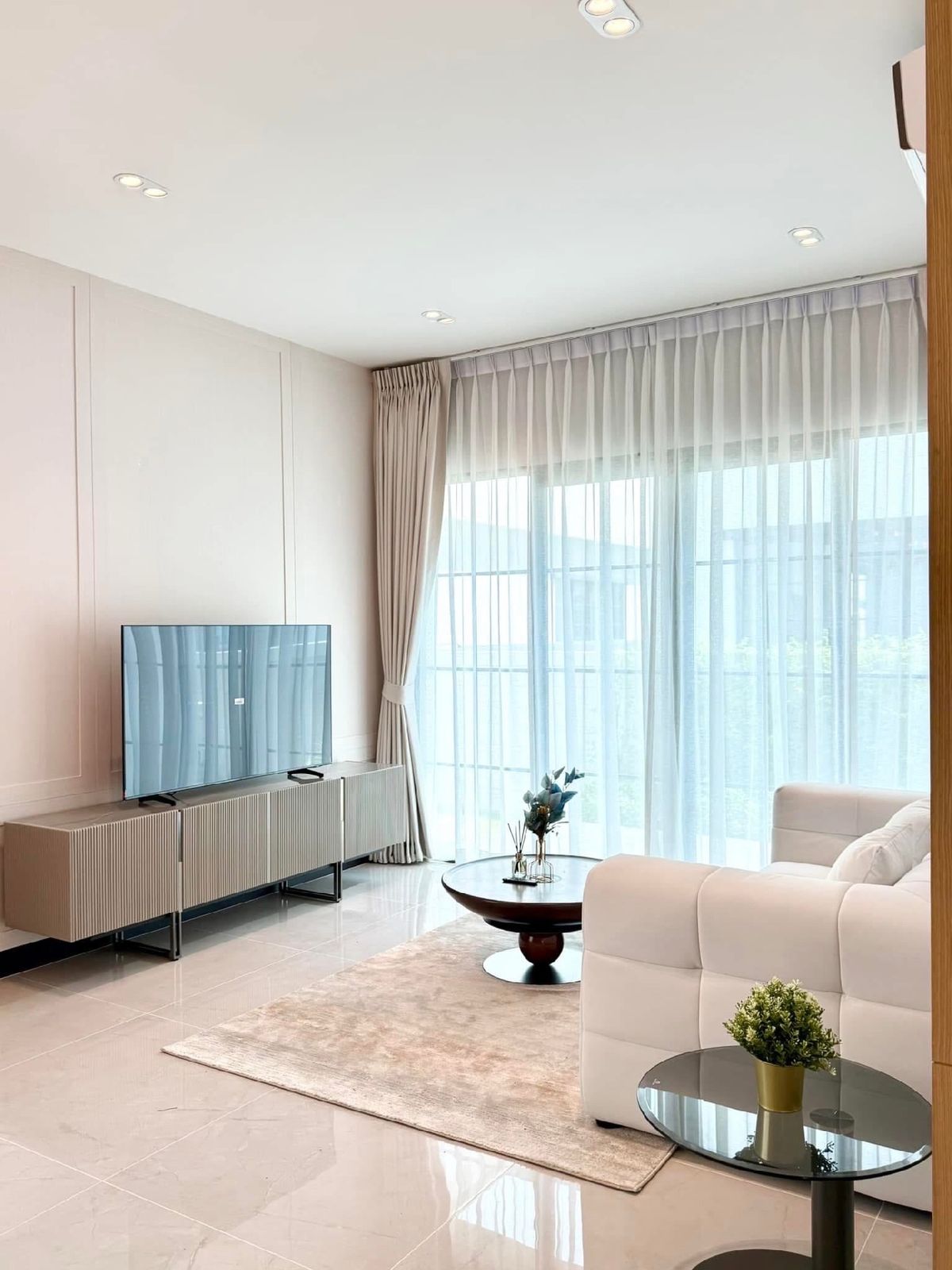 For SaleHouseBangna, Bearing, Lasalle : House for sale, The City Bangna 2, only 34.9 MB. Contact 086-795-9997.