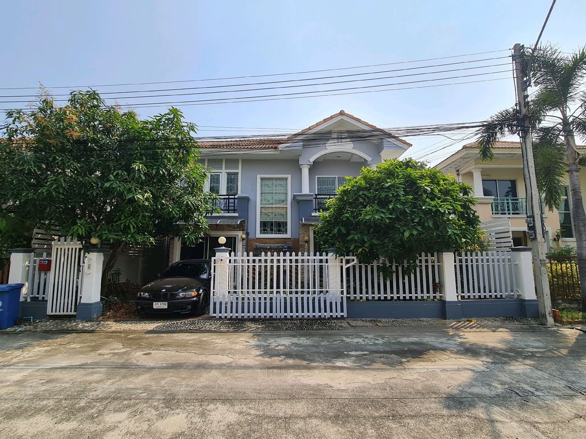 บ้านมหาชัย สมุทรสาคร : ขายและเช่า บ้านเดี่ยว 2 ชั้น พร้อมเฟอร์นิเจอร์ ตกแต่งสวยงาม ให้เช่า ย่านพระราม2-บางขุนเทียน ใกล้สถานีตำรวจนครบาลเทียนทะเล
