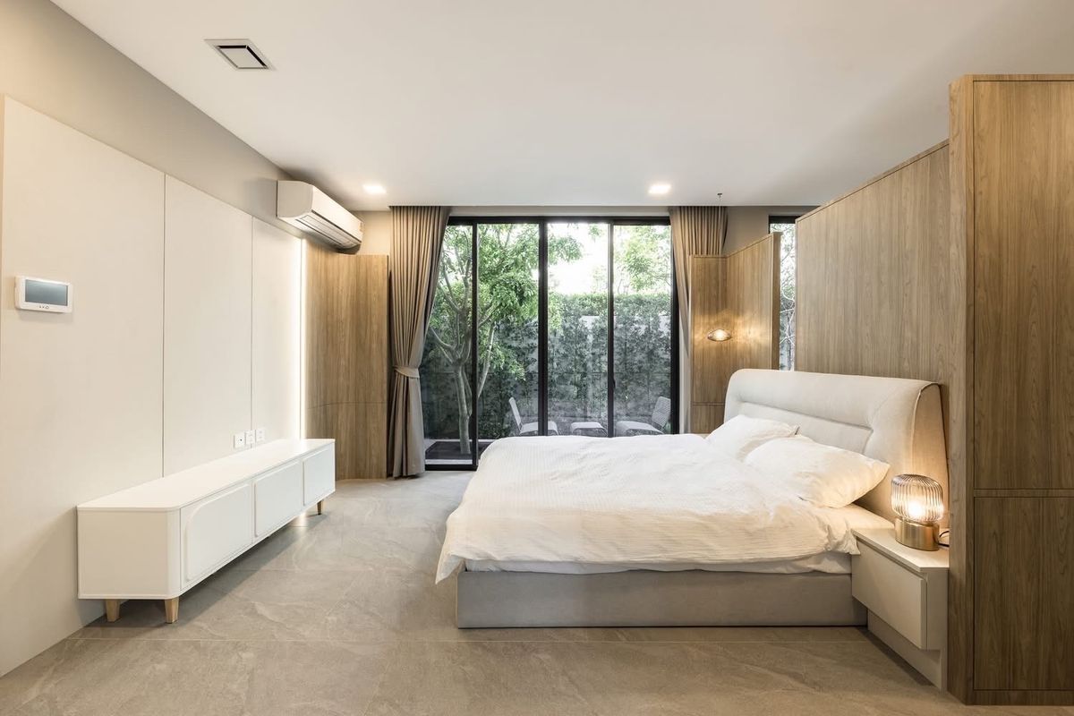 ขายบ้านพัฒนาการ ศรีนครินทร์ : ขาย Vive กรุงเทพกีฑา ขนาด 421 Sq.m เพียง 49 MB ติดต่อ 086-795-9997 (จิมมี่)