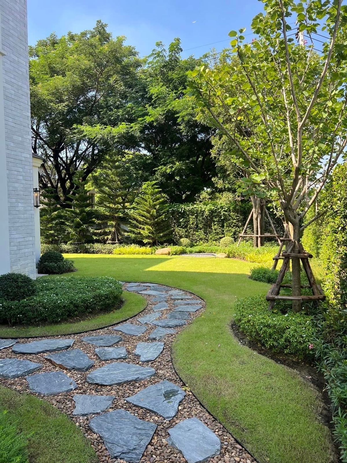 บ้านลาดกระบัง สุวรรณภูมิ : ขาย/เช่า บ้านตกแต่งพร้อมอยู่ Perfect Masterpiece Rama9-Krungthep Kreetha 5 bed เพียง 95 MB / เช่า 500,000/month