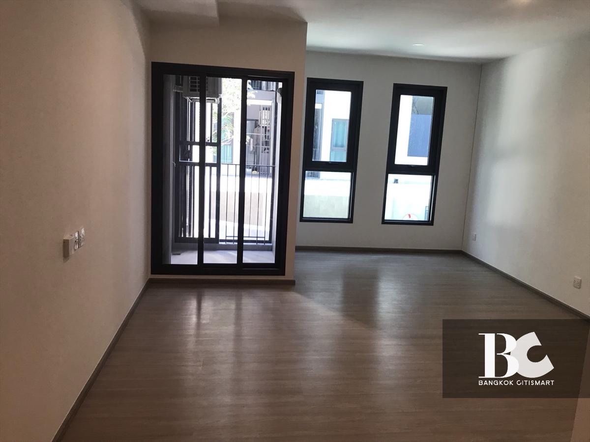 For SaleCondoKasetsart, Ratchayothin : Low Rise Condo, ASPIRE Ratchayothin, very good price.