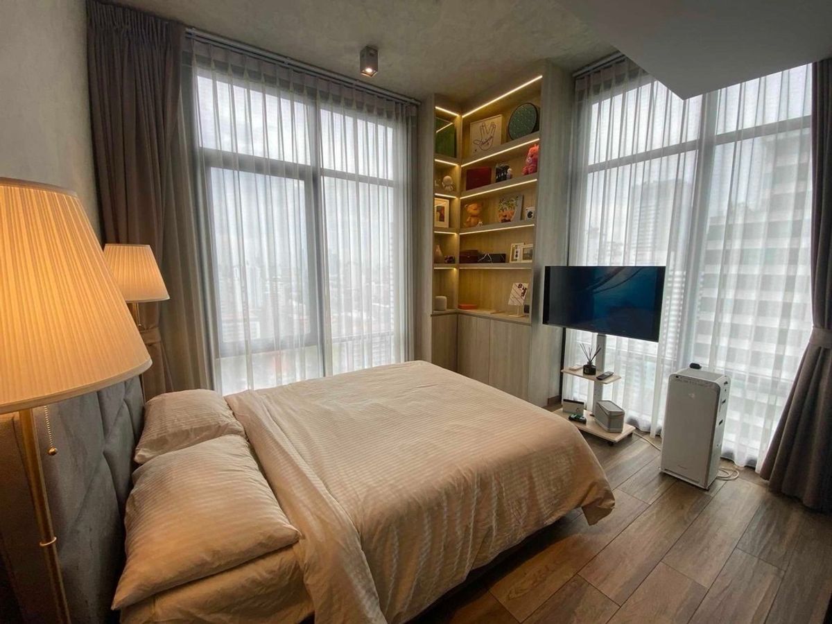 ให้เช่าคอนโดสุขุมวิท อโศก ทองหล่อ : 🔥HOT DEAL 🔥 คอนโดใจกลางอโศก The Lofts Asoke คอนโด 🔥2 ห้องนอน 1 ห้องน้ำ มีอ่างอาบน้ำ ขนาด 75.4 ตร.ม. ชั้น 22 วิวเมืองไม่บล็อก เฟอร์นิเจอร์ครบ ตกแต่งสวย พร้อม🔥