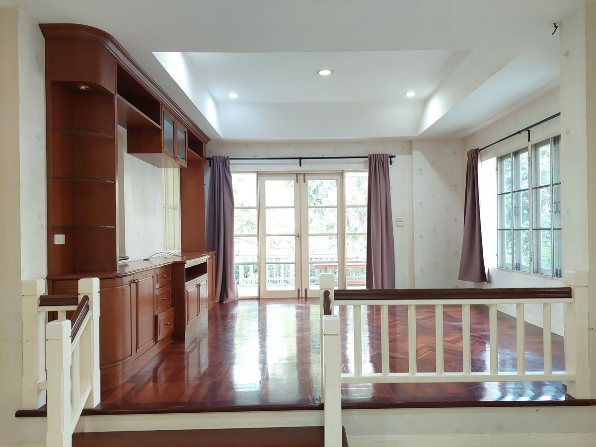 บ้านสมุทรปราการ สำโรง : บ้านเดี่ยว นันทวัน ศรีนครินทร์ 100 ตารางวา 250 ตารางเมตร