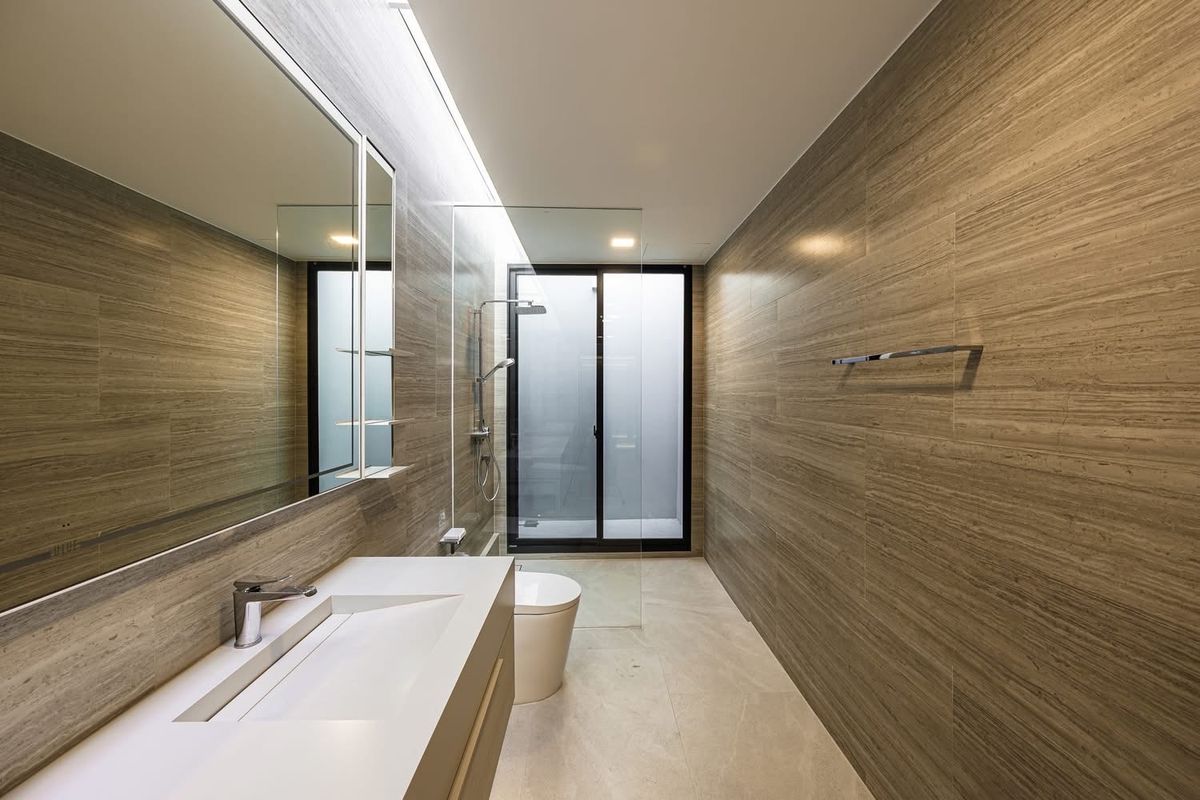 ขายบ้านพัฒนาการ ศรีนครินทร์ : ขาย Vive กรุงเทพกีฑา ขนาด 421 Sq.m เพียง 49 MB ติดต่อ 086-795-9997 (จิมมี่)