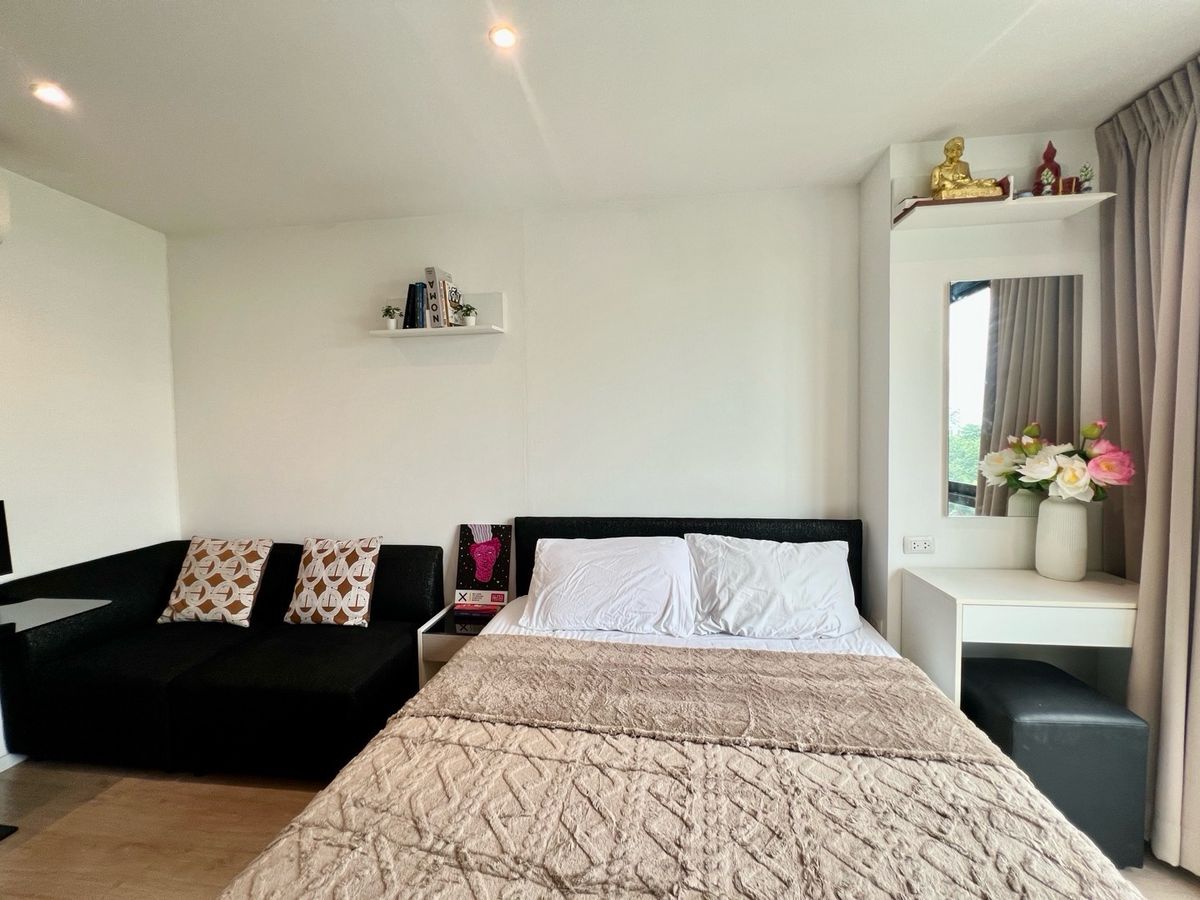 ขายคอนโดเสรีไทย-นิด้า : ลดแรง! คอนโด ไอคอนโด กรีนสเปซ เสรีไทย ห้องมุม  27 ตรม พิเศษ 1.39 ล้าน ราคาขายต่ำกว่าตลาด ผ่อนเบาๆ 6,xxx