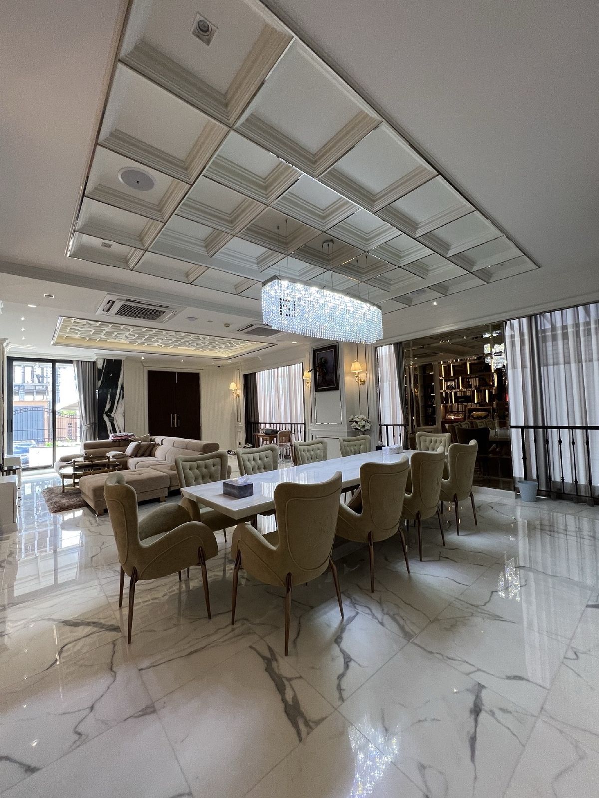 ขายโฮมออฟฟิศเลียบทางด่วนรามอินทรา : 📢👇โฮมออฟฟิศ 5ชั้น พร้อม lift ภายในอาคาร มีดาดฟ้า ระยะเดินไป Central Eastville ได้ เดินทางสะดวกหลายเส้นทาง ใกล้จุดขึ้นลงทางด่วน