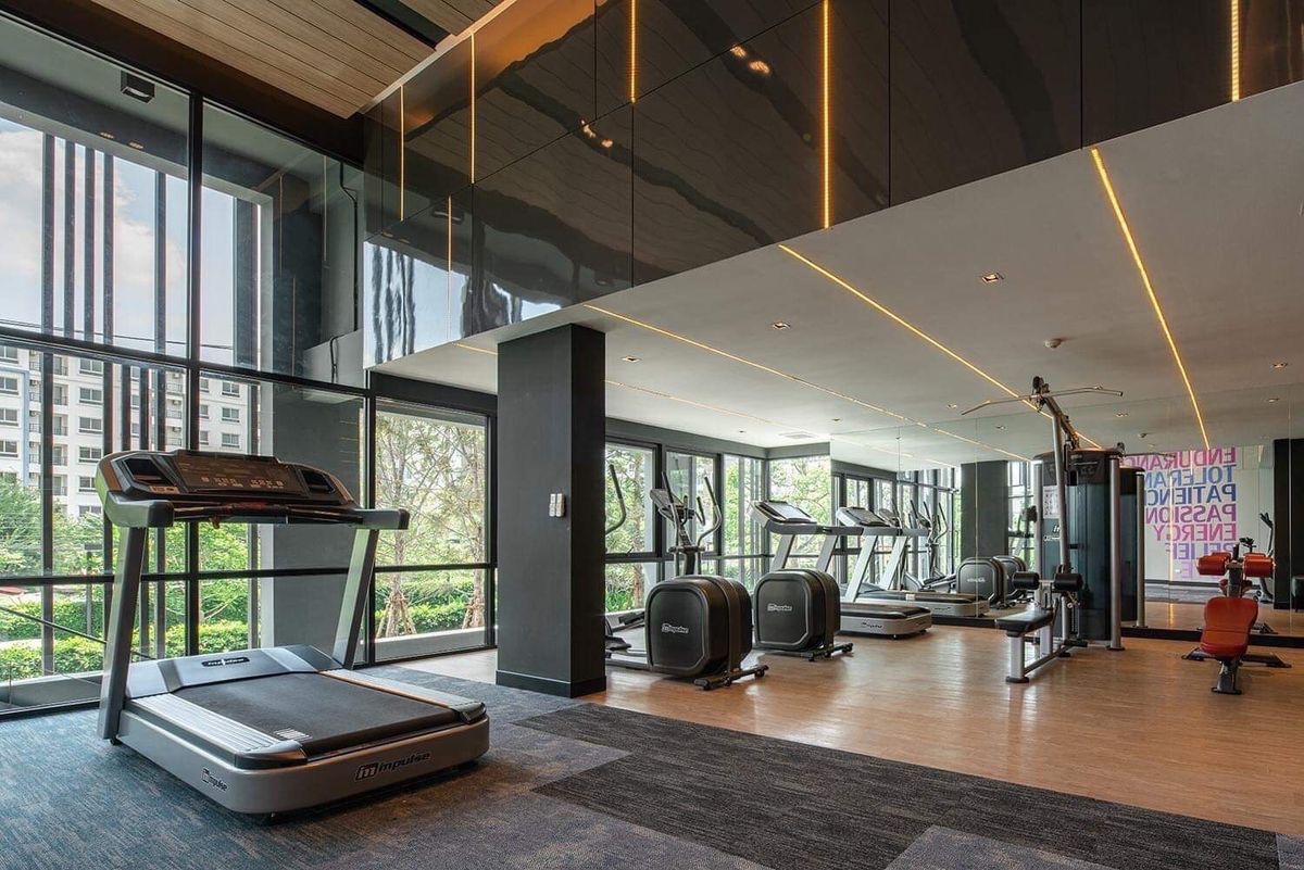 For SaleCondoSeri Thai, Ramkhamhaeng Nida : Selling lower than capital! Condo icondo Green Space, Seri Thai, Building B, Floor 6, corner 27 sqm, only 1.6 million near the Ryo, near The Mall Bangkapi, near MRT, secondhand condo, price