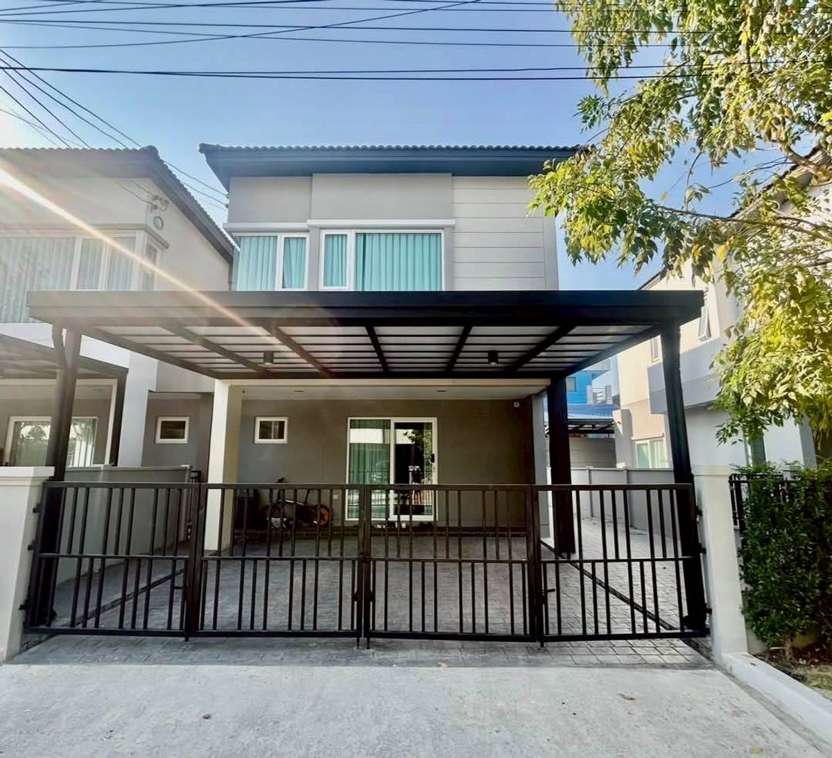 ให้เช่าบางนา แบริ่ง ลาซาล : ให้เช่าบ้านแฝด หมู่บ้านแกรนด์พลีโน่-เมกาบางนา ใกล้เมกาบางนา (N.1629)
