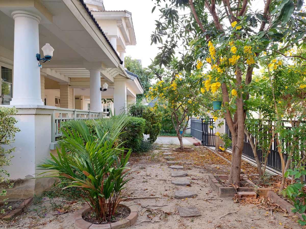 บ้านสมุทรปราการ สำโรง : บ้านเดี่ยว นันทวัน ศรีนครินทร์ 100 ตารางวา 250 ตารางเมตร