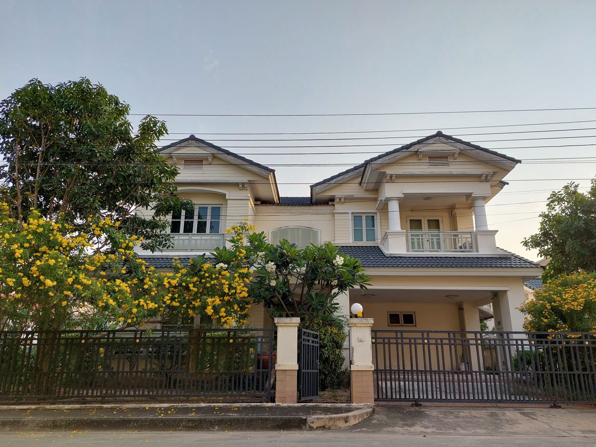 บ้านสมุทรปราการ สำโรง : บ้านเดี่ยว นันทวัน ศรีนครินทร์ 100 ตารางวา 250 ตารางเมตร