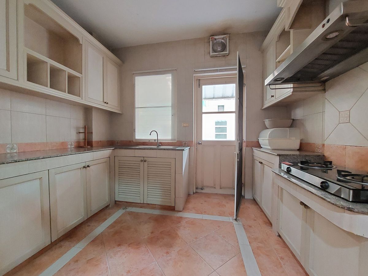 บ้านสมุทรปราการ สำโรง : บ้านเดี่ยว นันทวัน ศรีนครินทร์ 100 ตารางวา 250 ตารางเมตร