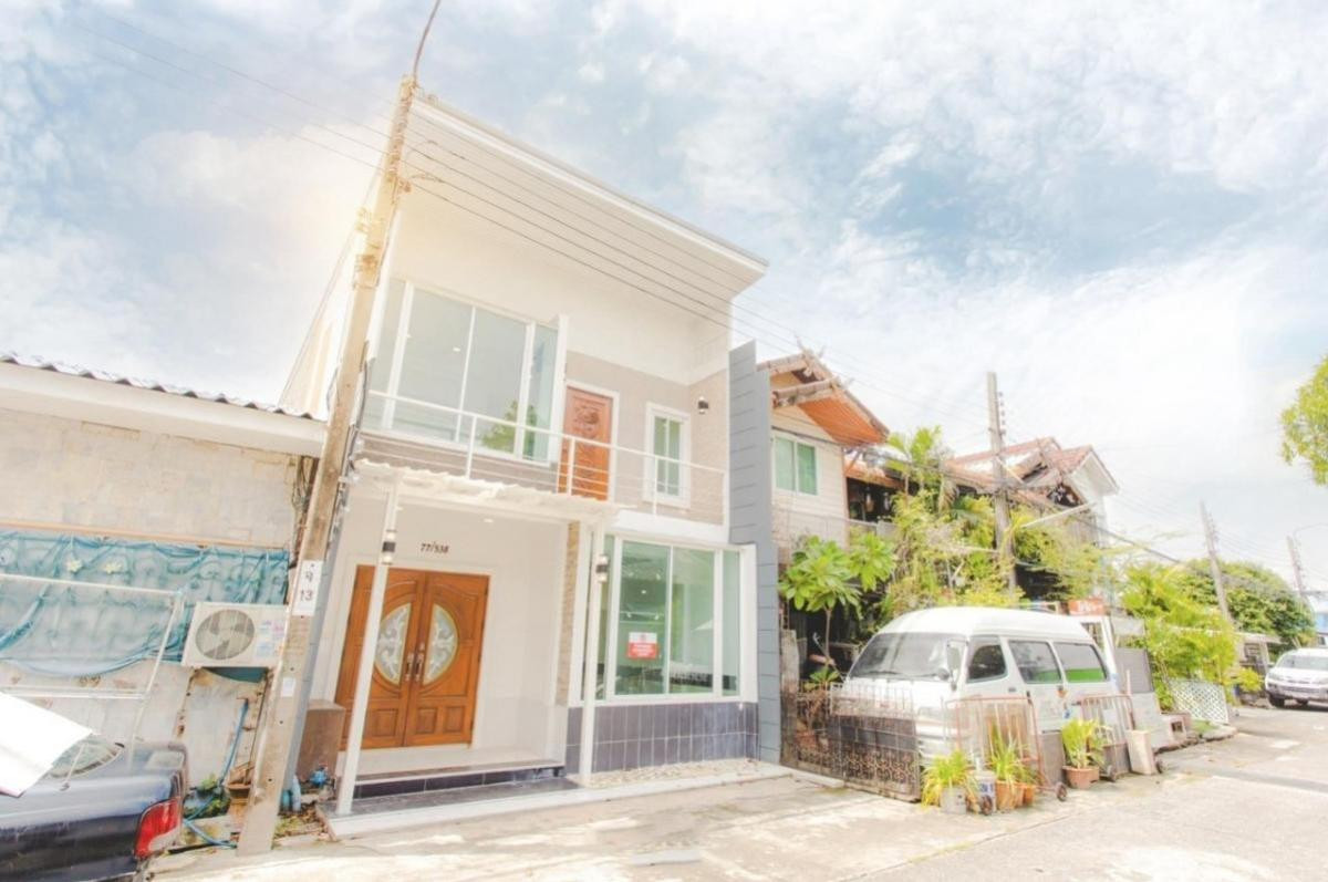 For SaleTownhomeKaset Nawamin,Ladplakao : For Sale Townhouse/Townhome  , Friendship Village , newly renovated , Lat Phrao , Lat Phrao , Bangkok , CX-118524