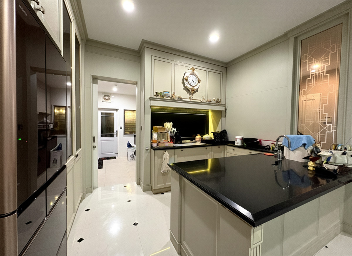 For SaleHouseBangna, Bearing, Lasalle : ✨ Special Price! Instant Discount of Nearly 3 Million Baht! ✨ Nantawan Bangna Km.7