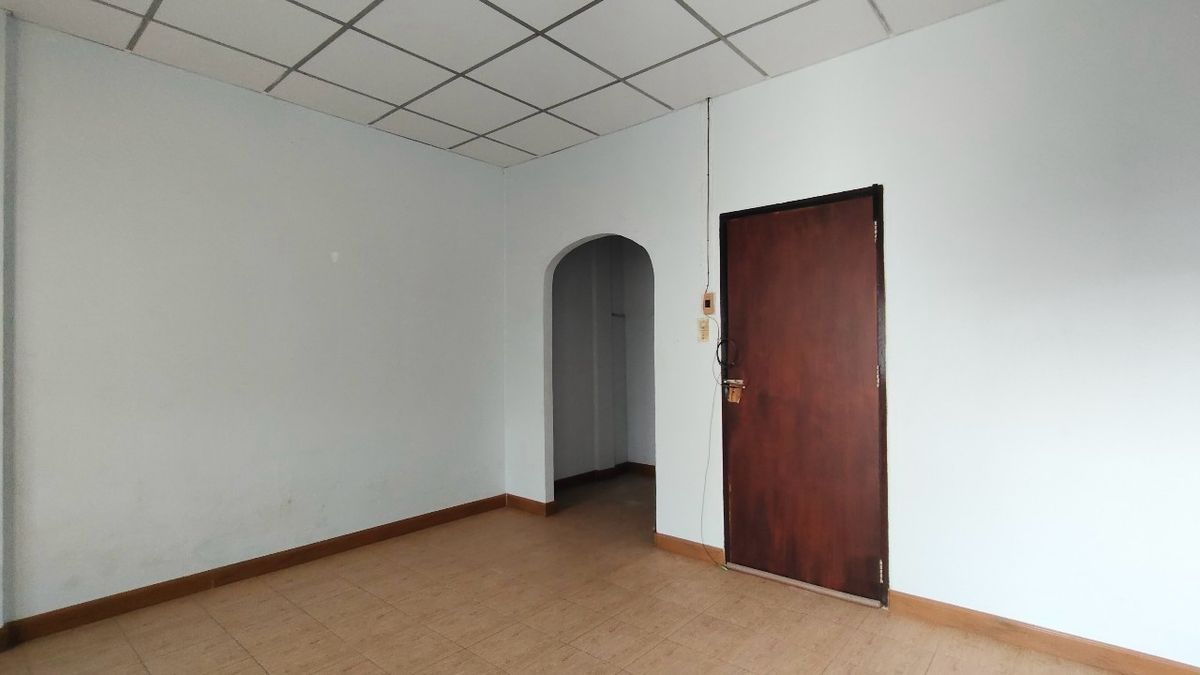 ขายทาวน์โฮมปิ่นเกล้า จรัญสนิทวงศ์ : 🏡 ขายทาวน์เฮ้าส์ 2 ชั้น โครงการจรัญวิลล่า 1 ใกล้รถไฟฟ้า เดินทางสะดวก 🚆