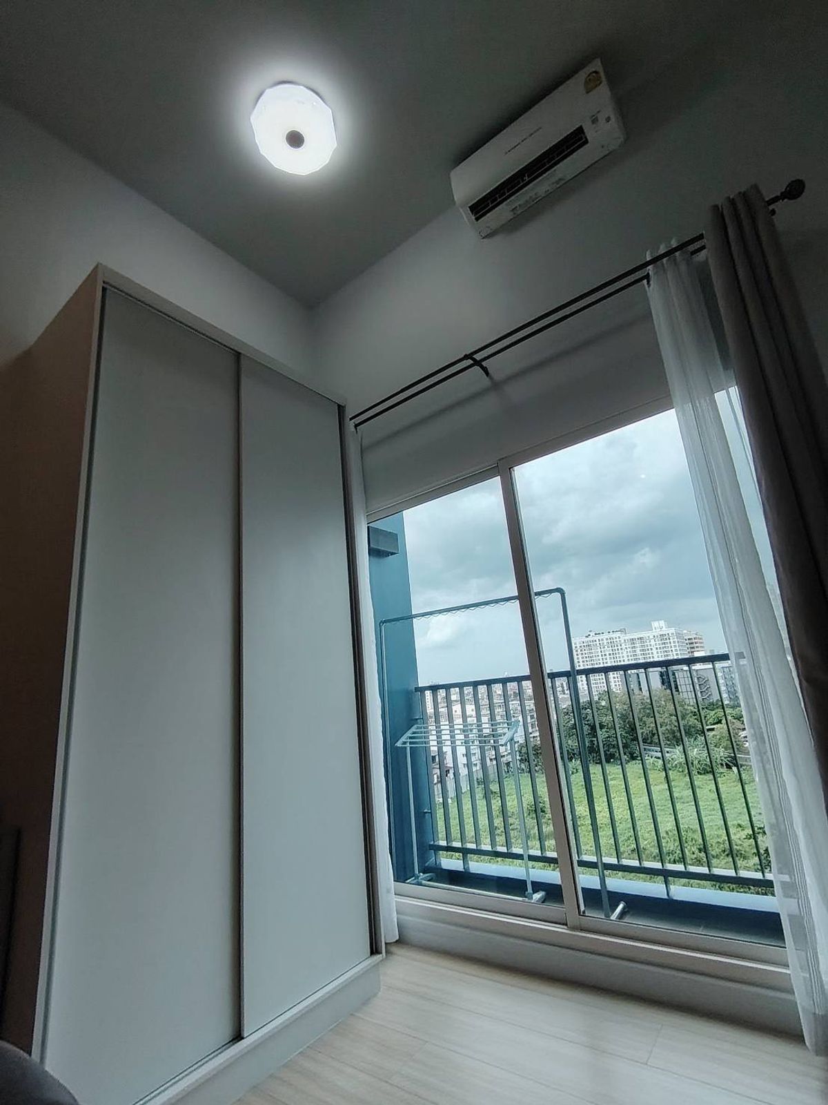 For RentCondoThaphra, Talat Phlu, Wutthakat : Reserve a condo near BTS 🚩Metro Sky Wutthakat 🛌1BED 22 sq.m. 🚇NEAR BTS Wutthakat