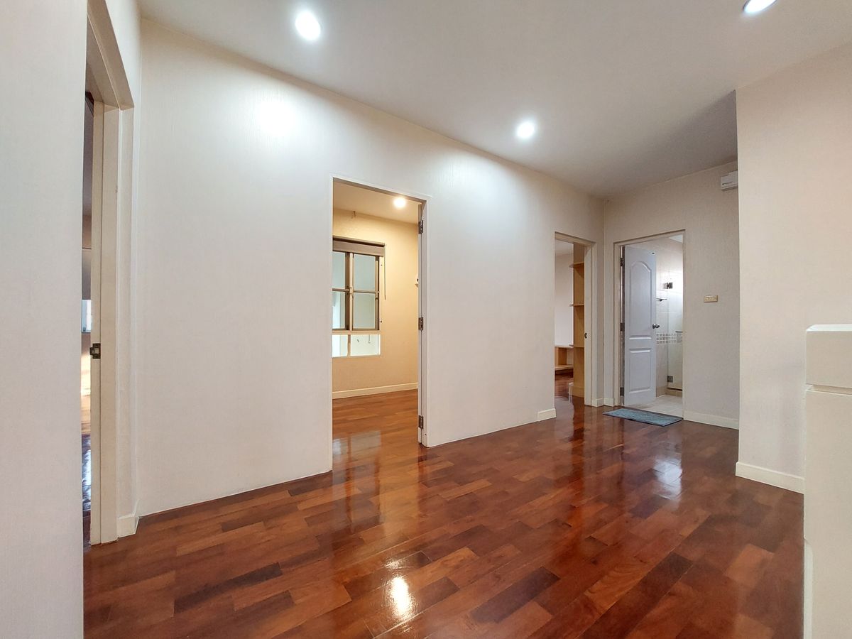 บ้านสมุทรปราการ สำโรง : บ้านเดี่ยว นันทวัน ศรีนครินทร์ 100 ตารางวา 250 ตารางเมตร