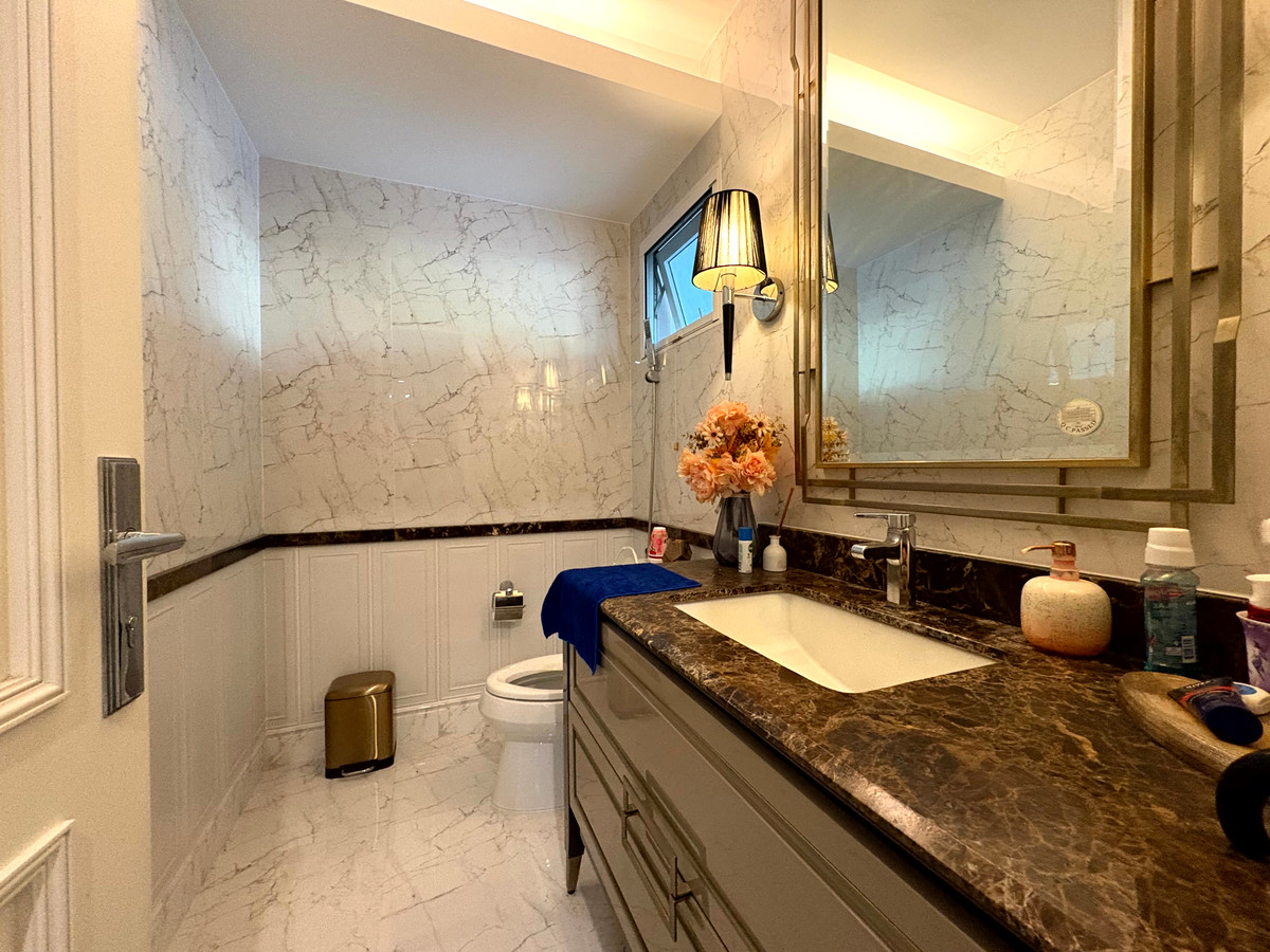 For SaleHouseBangna, Bearing, Lasalle : ✨ Special Price! Instant Discount of Nearly 3 Million Baht! ✨ Nantawan Bangna Km.7