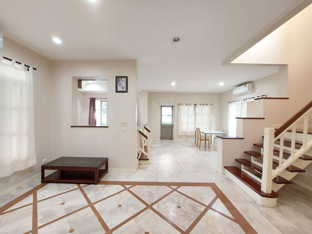 บ้านสมุทรปราการ สำโรง : บ้านเดี่ยว นันทวัน ศรีนครินทร์ 100 ตารางวา 250 ตารางเมตร