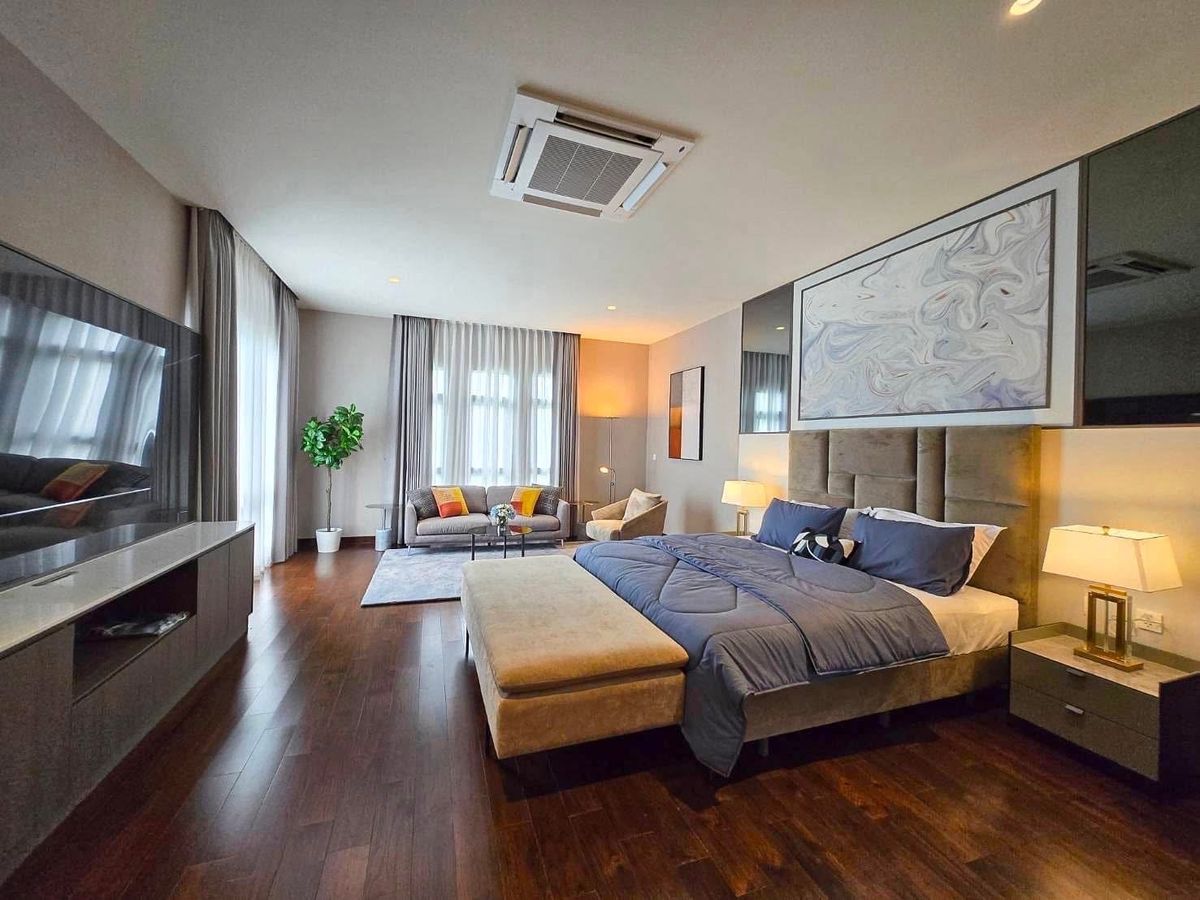 HouseLadkrabang, Suwannaphum Airport : 📍 Selling/renting a house, decorated with Perfect Masterpiece Rama9-Krungthep Kreetha 5 Bed only 95 MB/Rent 500,000/Month