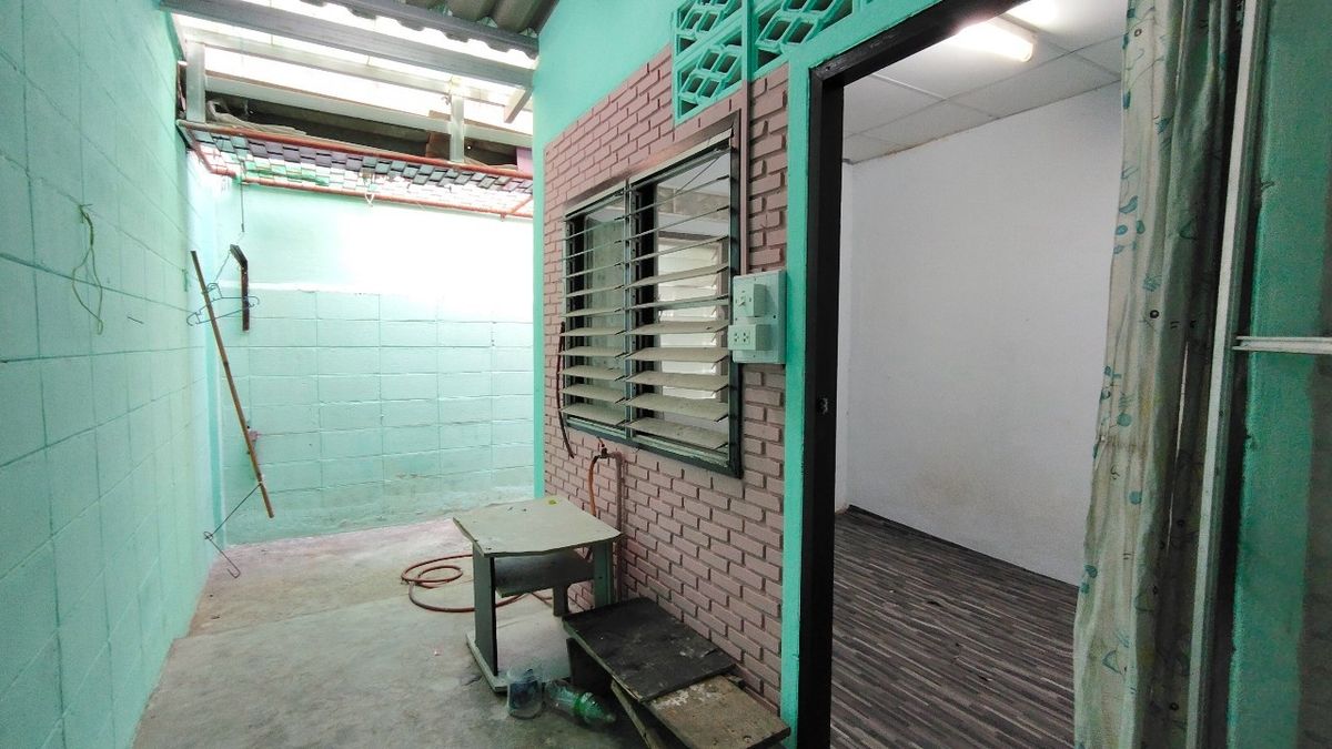 ขายทาวน์โฮมปิ่นเกล้า จรัญสนิทวงศ์ : 🏡 ขายทาวน์เฮ้าส์ 2 ชั้น โครงการจรัญวิลล่า 1 ใกล้รถไฟฟ้า เดินทางสะดวก 🚆