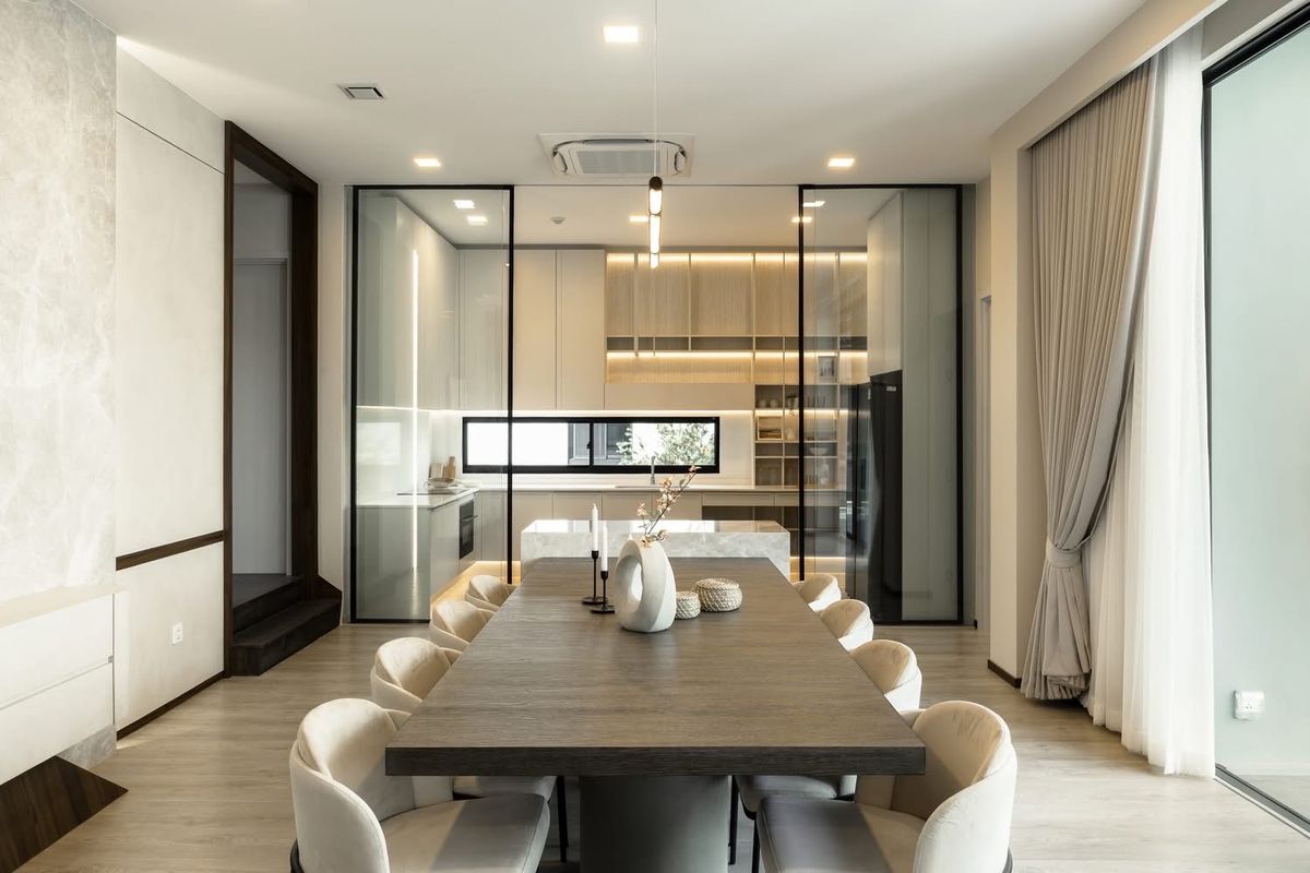 ขายบ้านพัฒนาการ ศรีนครินทร์ : ขาย Vive กรุงเทพกีฑา ขนาด 421 Sq.m เพียง 49 MB ติดต่อ 086-795-9997 (จิมมี่)