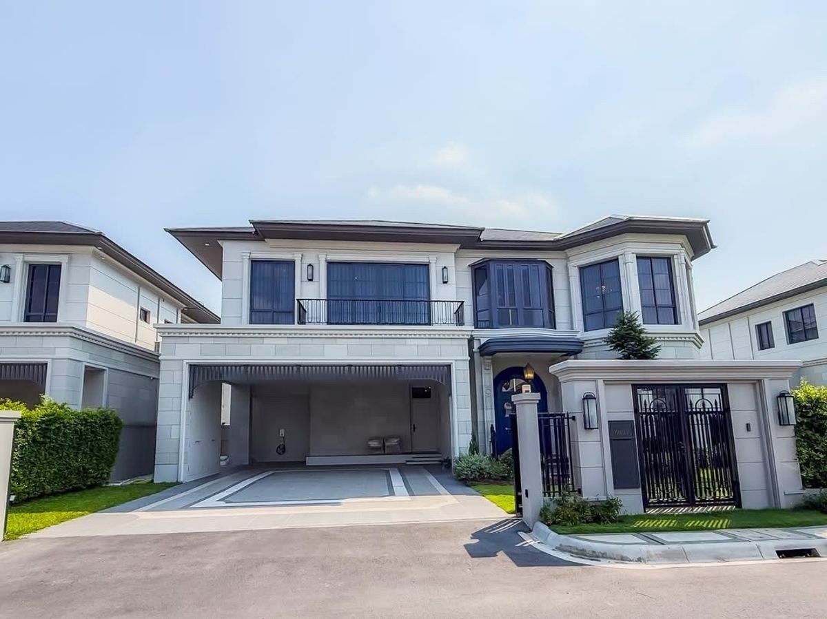 บ้านพัฒนาการ ศรีนครินทร์ : ขาย/เช่า บ้านนาราสิริ กรุงเทพกีฑา ขนาด 495 Sq.m เพียง 79 MB/450,000