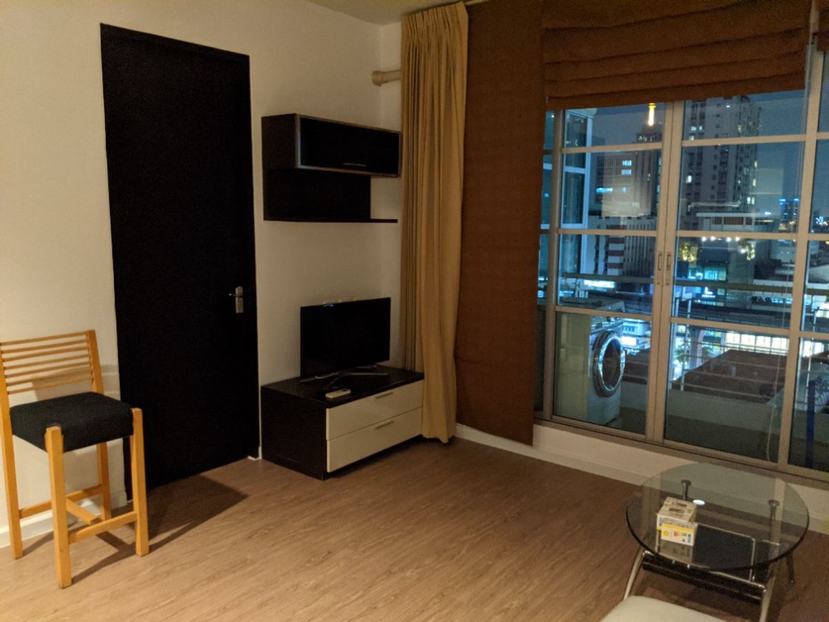 For SaleCondoRatchathewi,Phayathai : Baan Klang Krung Siam Pathumwan【𝐒𝐄𝐋𝐋 & 𝐑𝐄𝐍𝐓】🔥Spacious, airy space in the heart of Siam! Live a premium life With city view 🔥 Contact Line ID: @hacondo