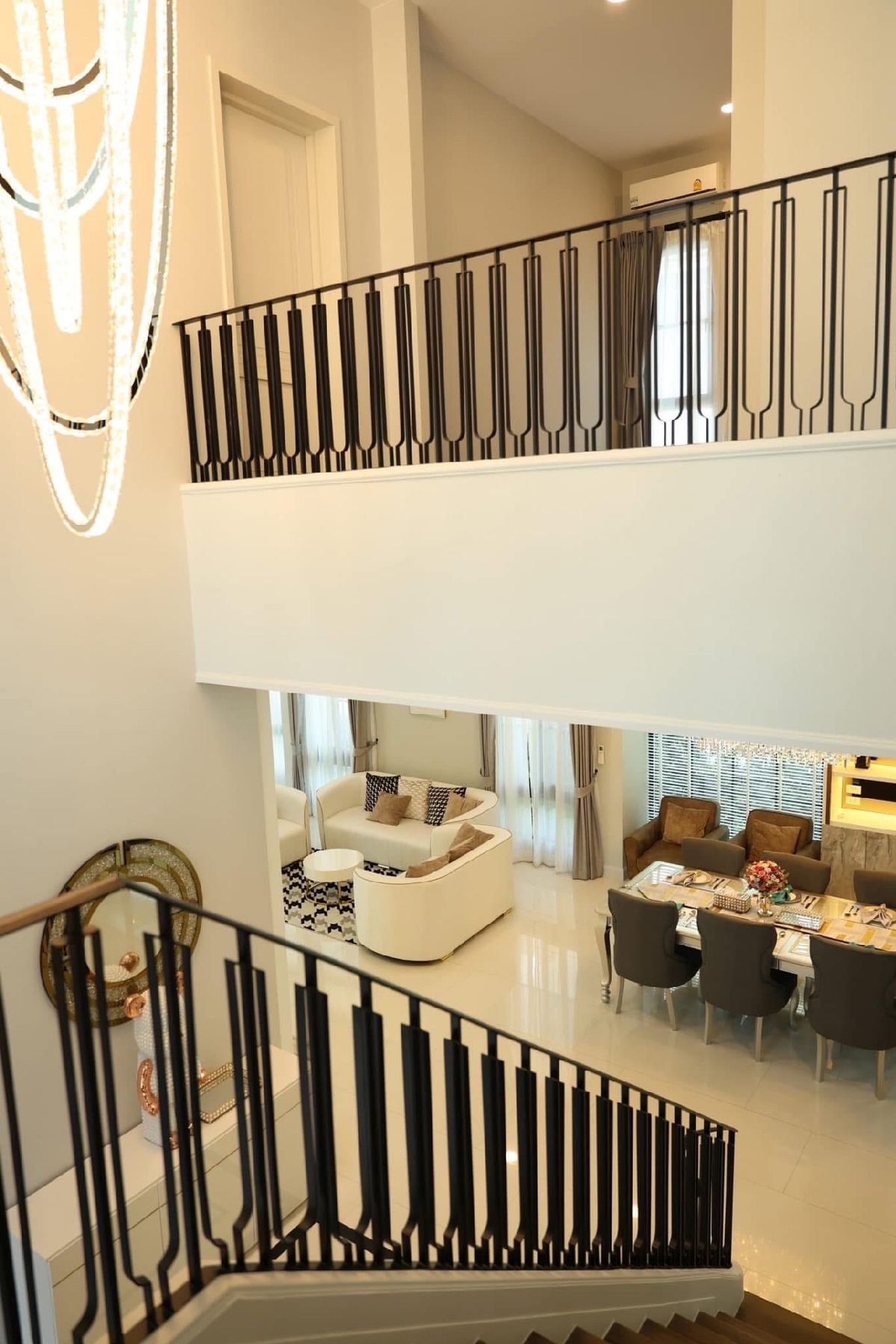 บ้านพัฒนาการ ศรีนครินทร์ : 📍ขาย/เช่า Nantawan พระราม 9 - กรุงเทพกีฑา เพียง 75 MB / เช่า 650,000 ติดต่อ 086-795-9997 (จิมมี่)