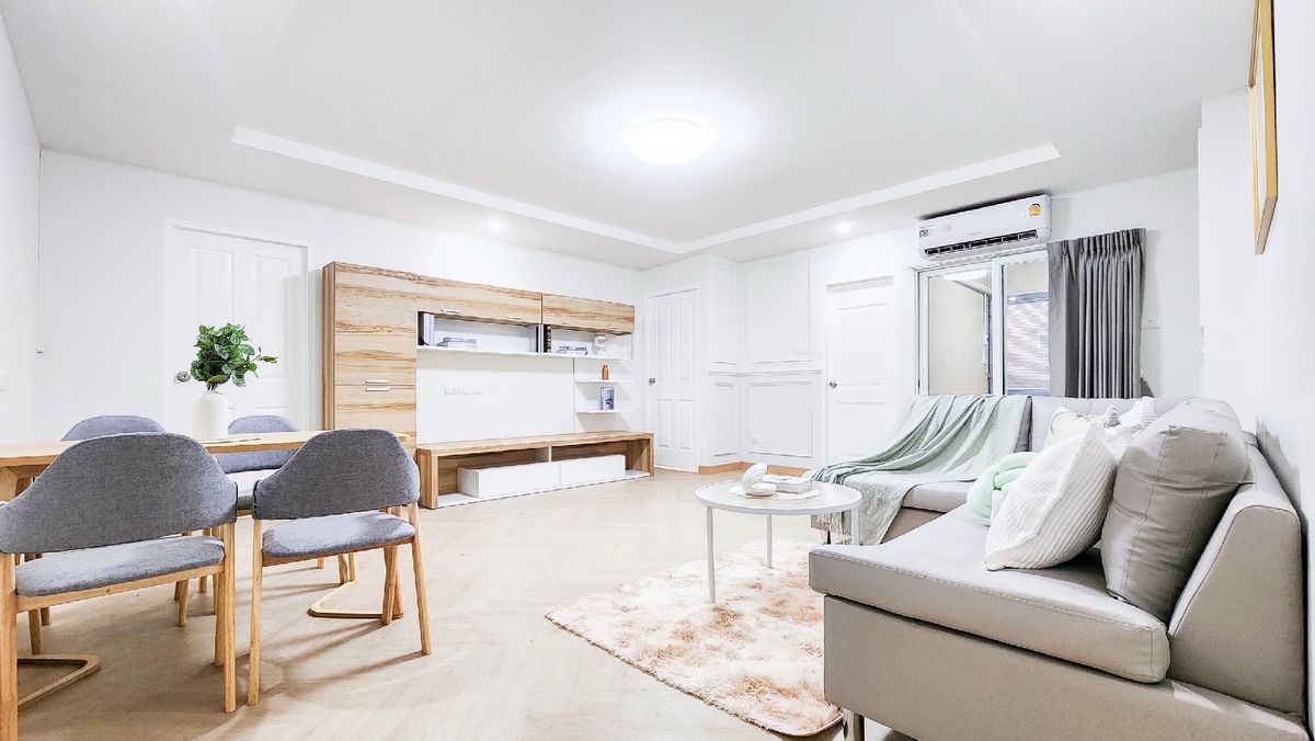 ขายคอนโดรัชดา ห้วยขวาง : คอนโดห้องใหญ่ 80ตารางเมตร รัชดา18 Happy condo รัชดา18 ราคาเพียง 3,599,000.- 
