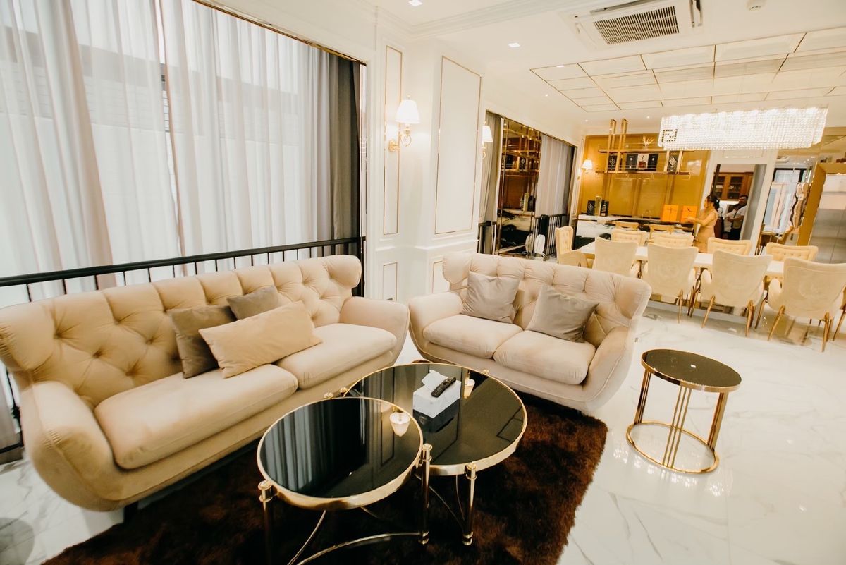 ขายโฮมออฟฟิศเลียบทางด่วนรามอินทรา : 📢👇โฮมออฟฟิศ 5ชั้น พร้อม lift ภายในอาคาร มีดาดฟ้า ระยะเดินไป Central Eastville ได้ เดินทางสะดวกหลายเส้นทาง ใกล้จุดขึ้นลงทางด่วน