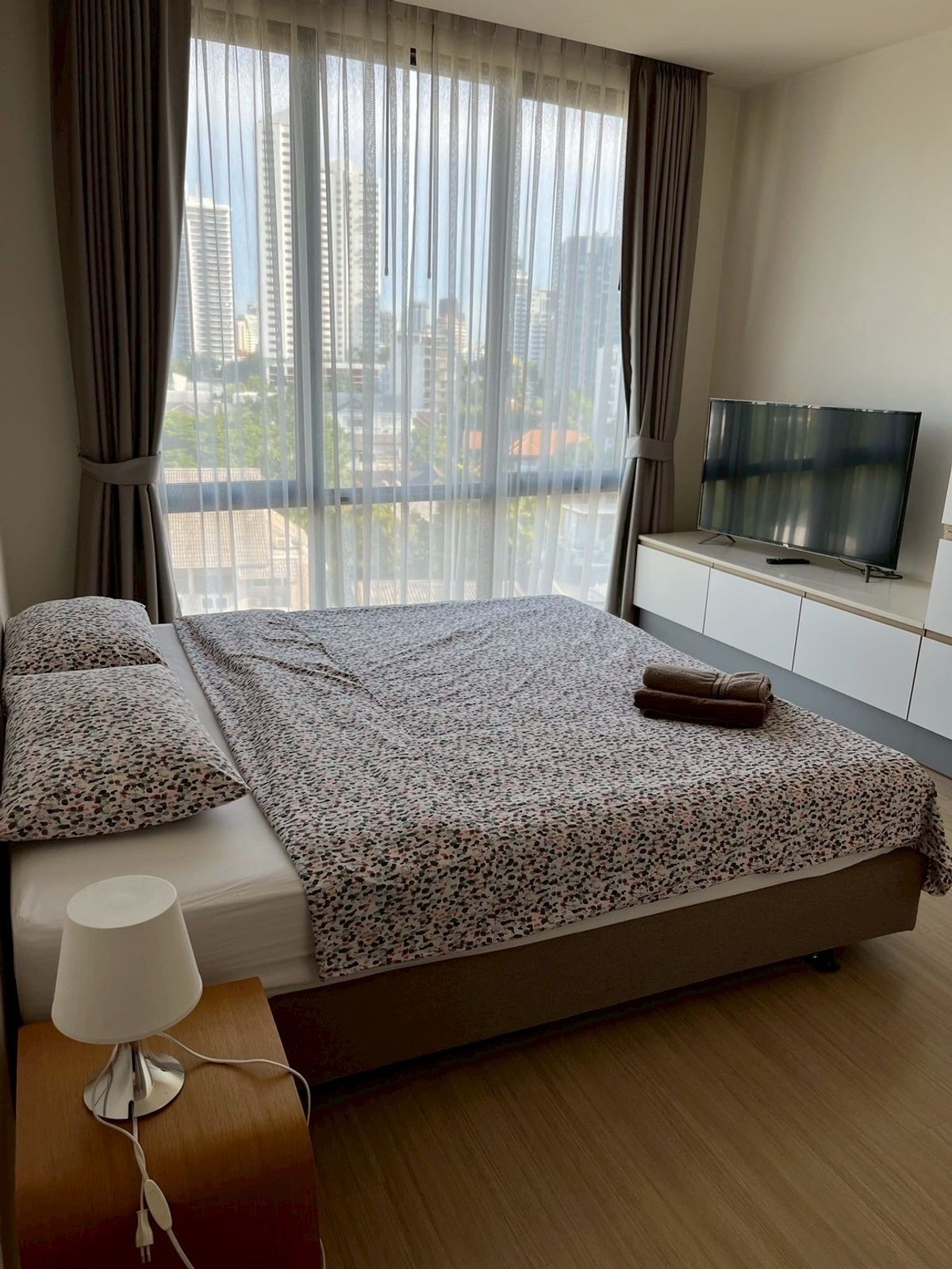For RentCondoSukhumvit, Asoke, Thonglor : LTH12208 - Mattani Suites for Rent Size 80 SQM. 2 Beds 2 Baths Near BTS EKKAMAI Station Only 45K/Month