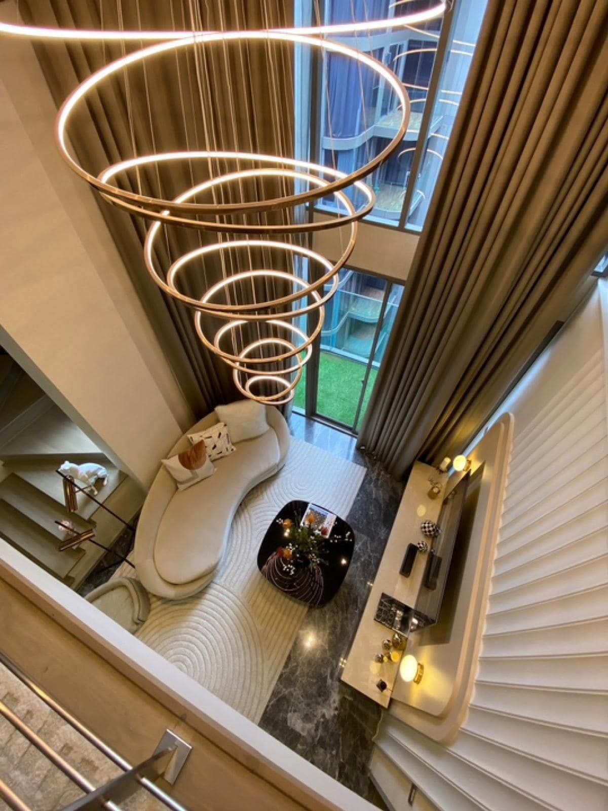For RentCondoSukhumvit, Asoke, Thonglor : Ashton Residence 41 Condominium Luxury Duplex 3 Bedrooms for Rent