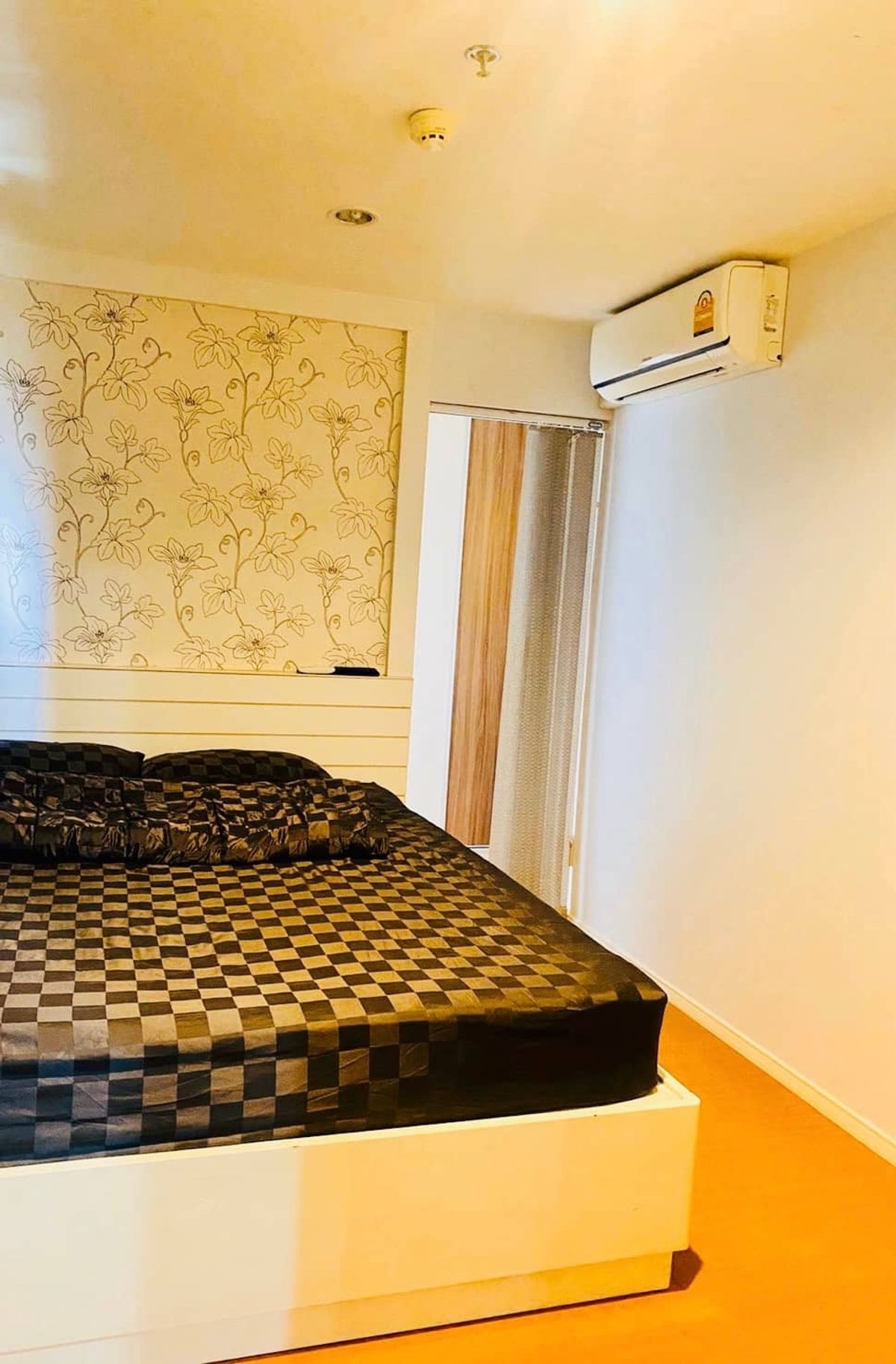 ให้เช่าคอนโดบางนา แบริ่ง ลาซาล : ให้เช่า ✨ Lumpini Mega city Bangna ✨ ใกล้ BTS บางนา เฟอร์นิเจอร์ และ เครื่องใช้ไฟฟ้าครบ 