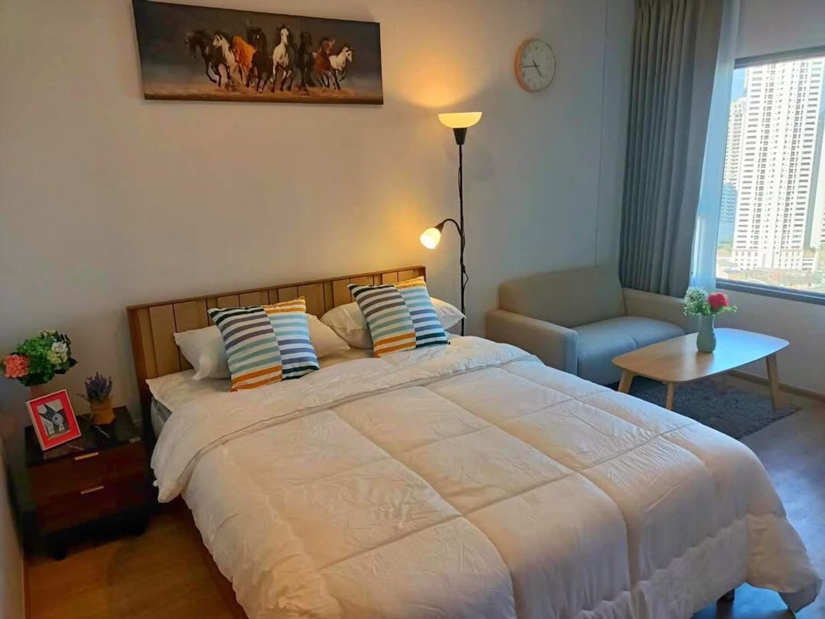 ให้เช่าคอนโดคลองเตย กล้วยน้ำไท : FOR RENT>> Life Rama 4 - Asoke 🔥📢 ห้องสตูดิโอ ชั้น 24  City view พื้นที่ 27 ตรม. ห้องใหม่ เครื่องใช้ไฟฟ้า+เฟอร์ครบ ห้องไม่ร้อน  ใกล้MRT ศูนย์การประชุมแห่งชาติสิริกิติ์เพียง 450 เมตร #LV-MO1614 