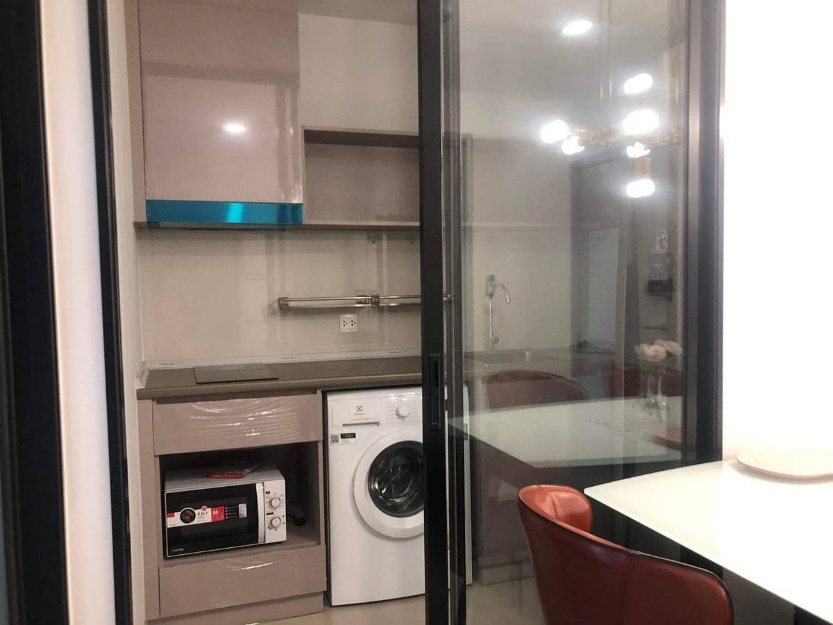 For SaleCondoOnnut, Udomsuk : Urgent sale ✨ Aspire Sukhumvit - Onnut ✨ Near BTS On Nut, complete with furniture and appliances