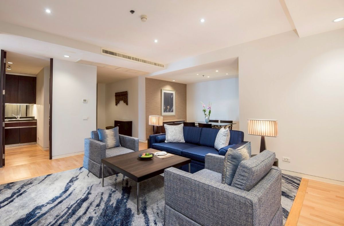 ให้เช่าคอนโดสุขุมวิท อโศก ทองหล่อ : ✨ให้เช่า คอนโดหรู 2ห้องนอน เฟอร์นิเจอร์และเครื่องใช้ไฟฟ้าตกแต่งครบ ตั้งใจกลางเมือง เดินทางสะดวก ใกล้ BTSพร้อมพงษ์