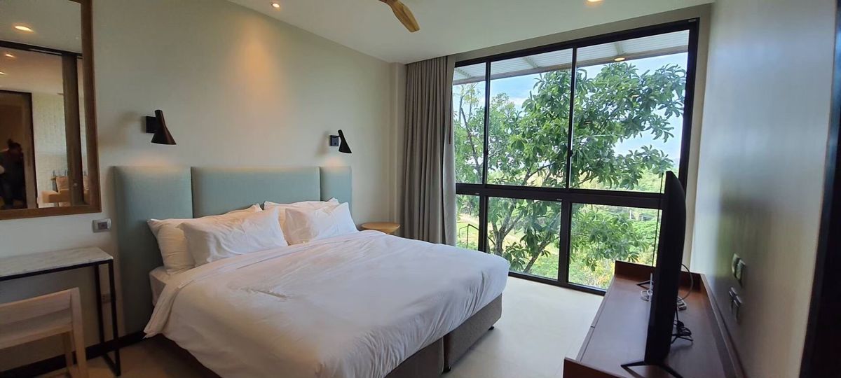 For RentCondoPak Chong KhaoYai : Swan Lake Khaoyai Condo for Rent. Ready to contact. Contact Line @goodmanpro or call 0999029192.