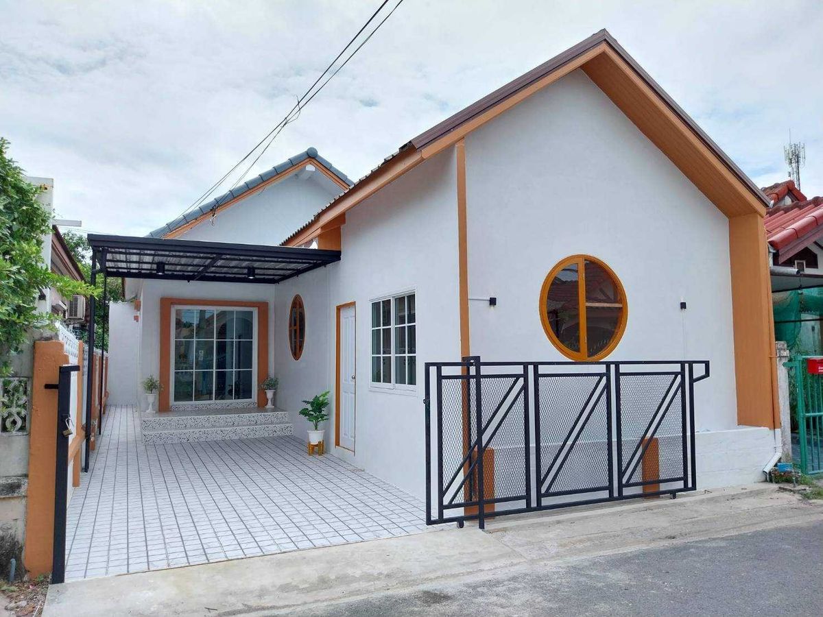For SaleHouseMin Buri, Romklao : House for sale in Phibun Sub -Varee 27, 36 sq.w. of new renovated.