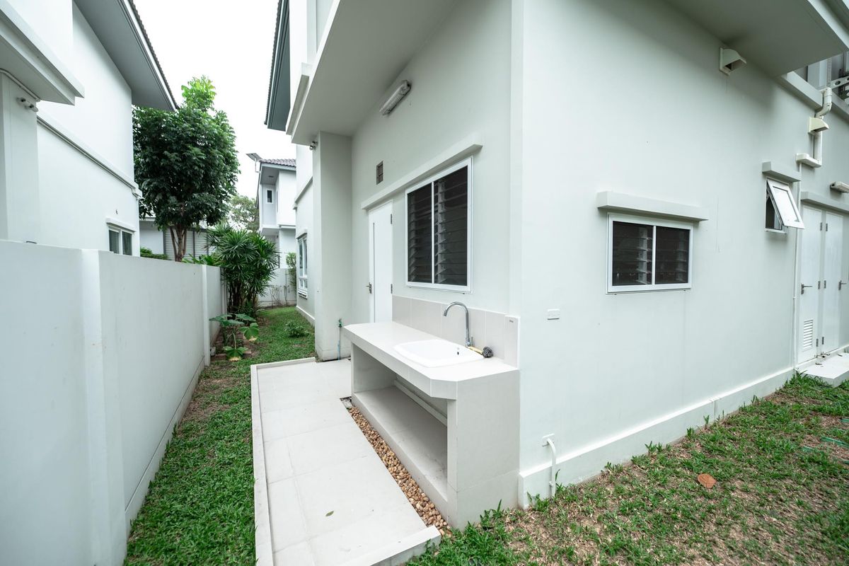 HouseLadkrabang, Suwannaphum Airport : K-6323 Sell! Detached house, Manthana, Bang Na Wong Ring, ready to be near Mega Bangna